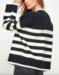 Round Neck Pullover Sweater